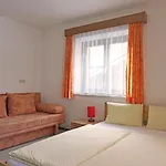 Appartement Muehlbach By Interhome